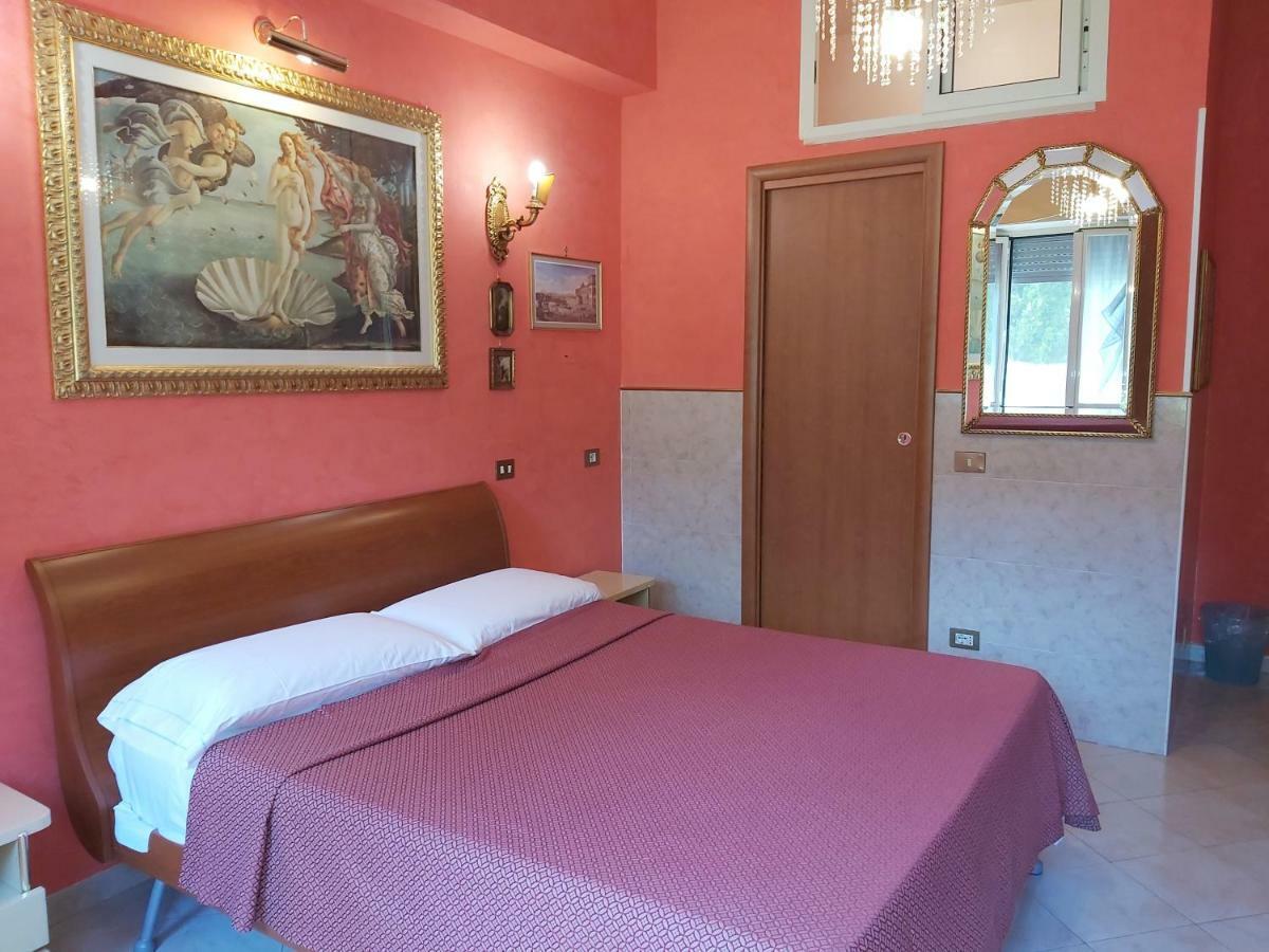 B&B Babri Simim Taj Rome Luaran gambar